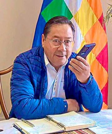 Arce estrecha lazos con Putin: “Sostuvimos una grata conversación”