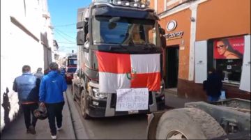 Transporte pesado en Potosí se moviliza demandando abastecimiento de carburantes