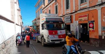 Marchas colapsan las calles y avenidas de la ciudad de Potosí