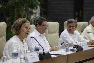 El Gobierno colombiano y el ELN arrancan el diálogo en Caracas con reuniones separadas