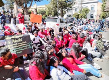 Demandan preservar el Cerro Rico con marcha de protesta