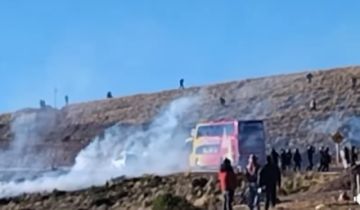 El bloqueo continúa en el norte de Potosí pese a la gasificación policial