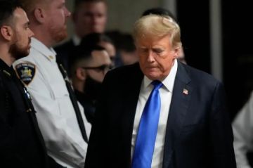 Trump, culpable de falsificar documentos para silenciar su aventura con una actriz Stormy Daniels