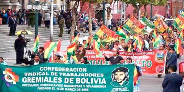 Gremiales asistirán al diálogo con el Gobierno, y si no hay acuerdo irán a ampliado
