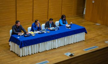 Transporte cooperativizado sale de su reunión con Luis  Arce con la promesa de una "solución definitiva"