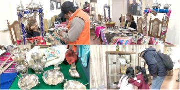 La artesanía en plata es requerida por la clientela, especialmente en fechas especiales.