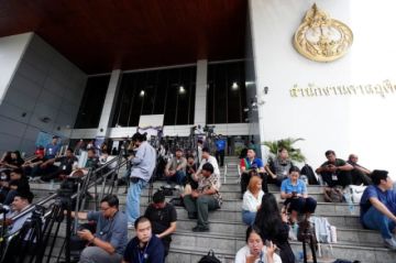 El ex primer ministro de Tailandia Thaksin Shinawatra es imputado por lesa majestad