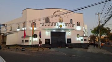 Registran oficinas del Comando del Ejército y vehículos que se desplazaron a la plaza Murillo