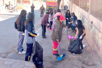 Policía cumplió una campaña de limpieza
