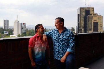 Las bodas igualitarias aún afrontan discriminación de empresas en México tras casi una década