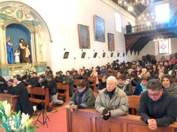 La población potosina acudió a despedirse del sacerdote.