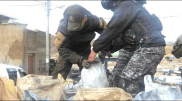 Trabajadores de Illapa retuvieron a tres jucus  en yacimiento minero