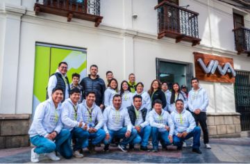La nueva tienda, con un moderno diseño y un espacio de 324 metros cuadrados, está concebida para ofrecer una experiencia de compra única y personalizada. 