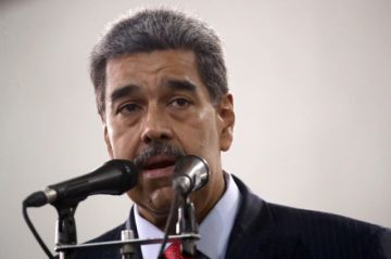 Nicolás Maduro: “No le vamos a entregar a esta oligarquía fascista el poder político”
