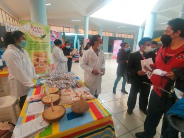 La Alcaldía alista la licitación del último lote del desayuno escolar