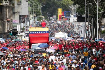 Crisis venezolana enfrenta a aliados de Maduro y aumenta la tensión en Latinoamérica
