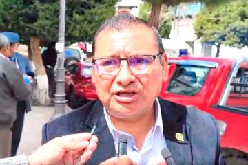 Buscan garantizar contratos de personal sanitario en Potosí