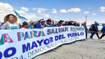Marcha de Evo da ultimátum a Arce para convocar al diálogo