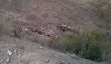 Un bus se embarranca en la ruta Tarija-Tupiza; reportan varios fallecidos y heridos