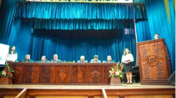 Once carreras de Enfermería y Veterinaria fueron acreditadas
