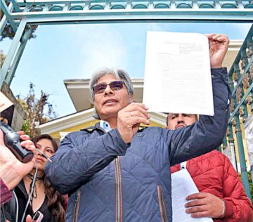 El ‘evismo’ pide al TSE no acatar fallo del TCP