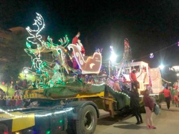 La Entrada Navideña de la Alcaldía del 20 de diciembre desde la Tinku a la Sevilla