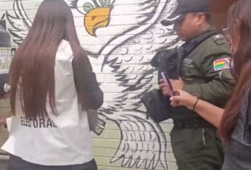 Fiscalía rechaza denuncia contra una notaria electoral que tenía 10 boletas de sufragio en su mochila
