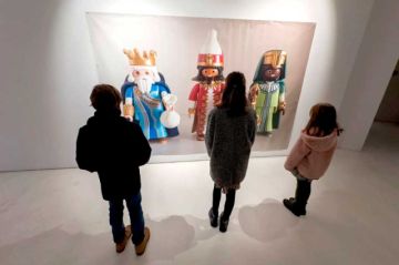 Unas 70.000 piezas y 8.000 figuras para el belén de Playmobil más grande de España