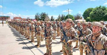 400 militares concluyen curso de especialización
