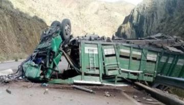 Padre e hijo pierden la vida en un accidente en la ruta Potosí - Camargo