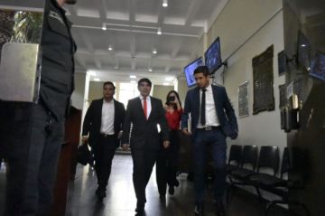 Evo Morales padece una bronconeumonía, según certificado que presentaron sus abogados