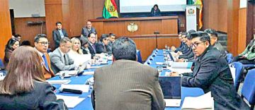 Comisión 898 fija rutas para la reforma judicial