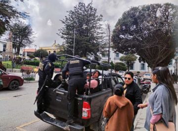 Ocho aprehendidos por emboscada a policías