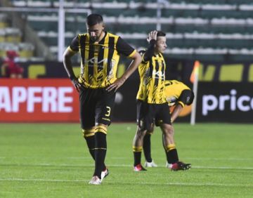 The Strongest regala un empate que le deja al borde de la eliminación