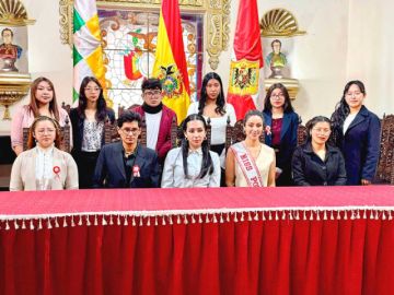 Activan voluntariado juvenil en Potosí para realizar actividades por el Bicentenario