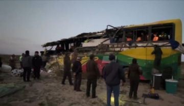 Policía en Potosí confirma 37 fallecidos y 39 heridos tras chocar dos buses en Uyuni