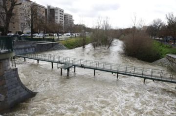 Inundaciones, carreteras cortadas y clases suspendidas por la borrasca Martinho, que seguirá dejando lluvia el fin de semana