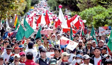 Exmagistrado Cusi apoya la precandidatura de Tuto