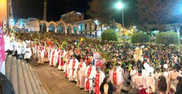 Las parroquias participaron activamente con sus sacerdotes.