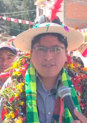 Gobernación inaugura una obra en Acasio 