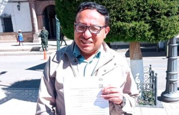 Asambleísta denuncia participación de autoridades en presunta venta de ítems
