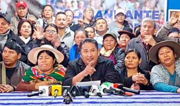 RADICALES. Los dirigentes de las organizaciones sociales que respaldan a Evo Morales.