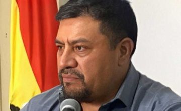 Ministro Flores advierte a contrabandistas que ‘no se estén quejando’ por controles 