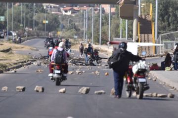 Gobierno analiza pedir una investigación internacional de bloqueos promovidos por Evo Morales