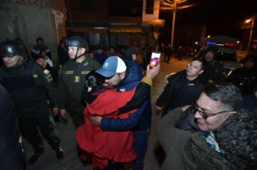 El Gobierno central recupera el control de Llallagua