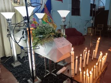 Velan los restos del adolescente 