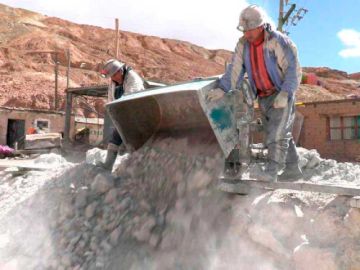 Escasez de carburantes afecta operaciones mineras en Potosí