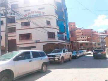 Comisión se traslada a La Paz para gestionar aumento de carburantes