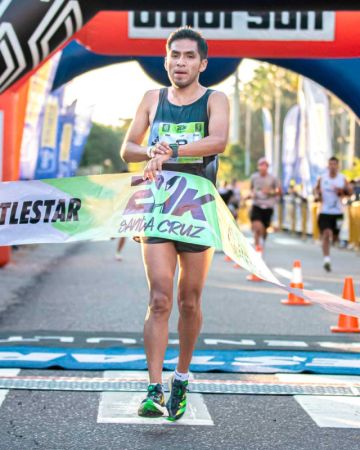 Camargo y Arando ganan en Santa Cruz