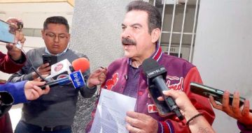 Manfred pide a Embajada que investigue a Claure